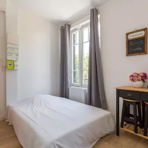 Near Metro And Universities - 7 Appartement